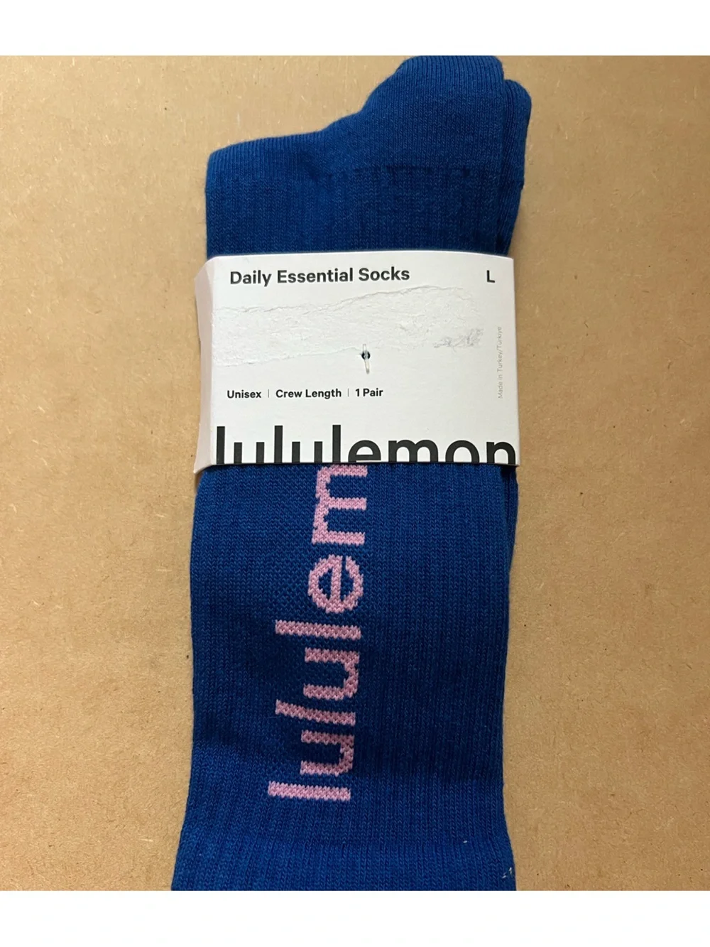 Lululemon Daily Essential Crew Length Unisex Socks in Blue Size W9.5-12 NWT